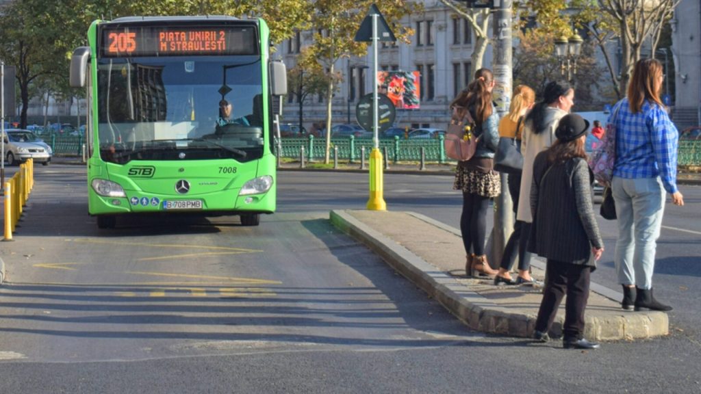 București: Street Food Festival în weekend, cu STB dat peste cap