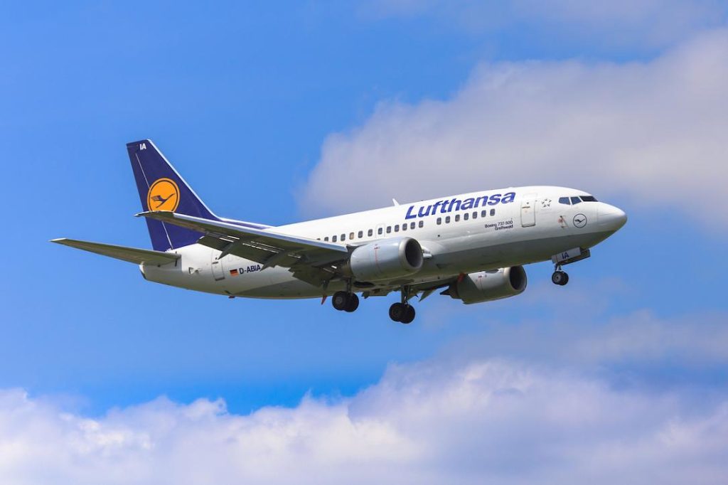 Investitori GERMANI cer LUFTHANSA să salveze ruta Sibiu-Munchen