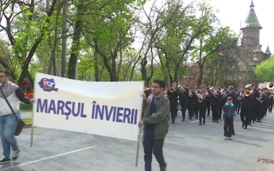 Mii de credincioși, la Timișoara: Un spectacol unic de credință și unitate