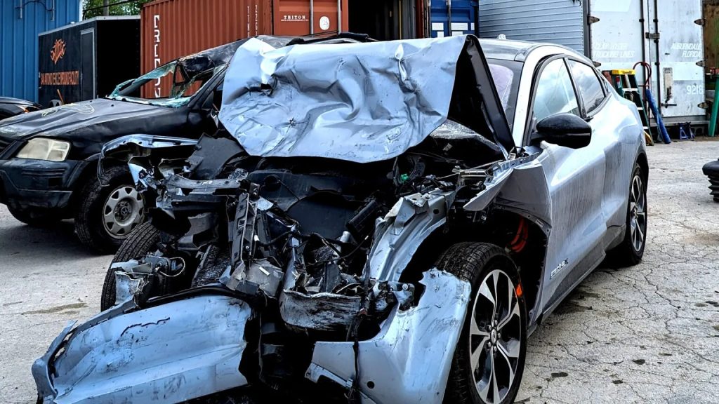 Autopilotul ucigaș: De ce victimele nu au încercat să evite accidentul fatal?