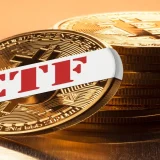 ETF-urile și acțiunile tech, vedete pe piață: Tinerii sub 30 de ani, un sfert din investitori