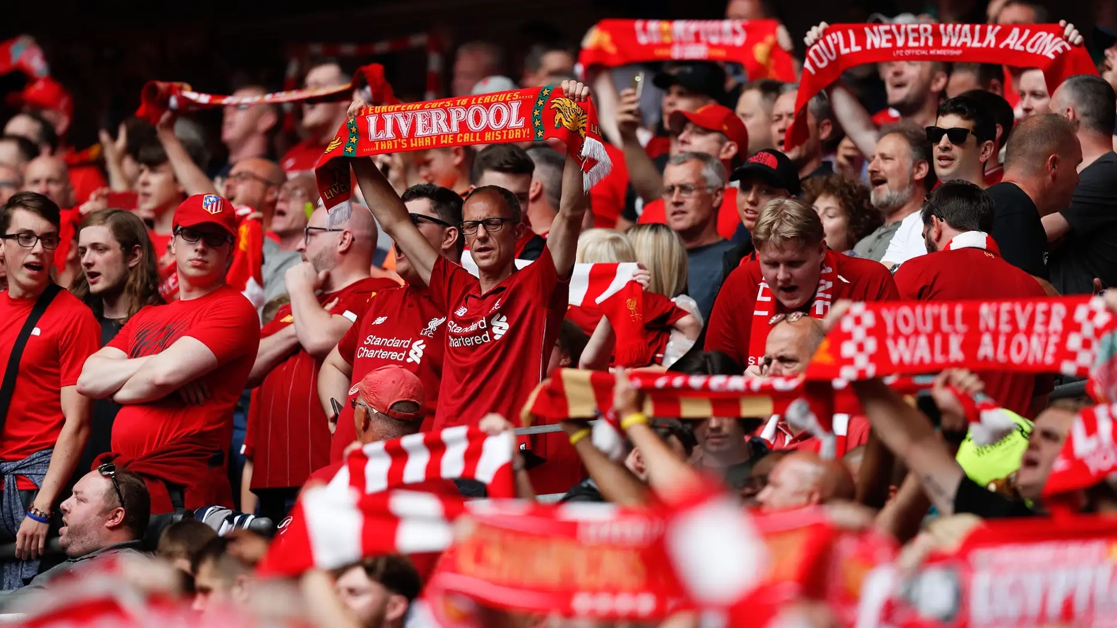 Arne Slot, antrenor la Liverpool: „Trebuie să înscriem primii cu PSG”