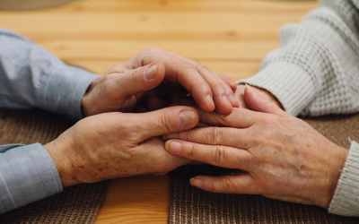 Când te consideră societatea „BĂTRÂN”? Studiul pe 14.000 de oameni dezvăluie