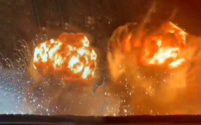 Incendiu MARE în Rusia: O rafinărie, ținta atacurilor UCRAINEI