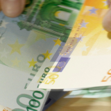 Ultima oră: Bancnota-fantomă a EUROPEI dispare. Ce fac românii cu banii