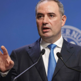 Nazare: România, la limită cu finanțele, sub presiunea globală și politică