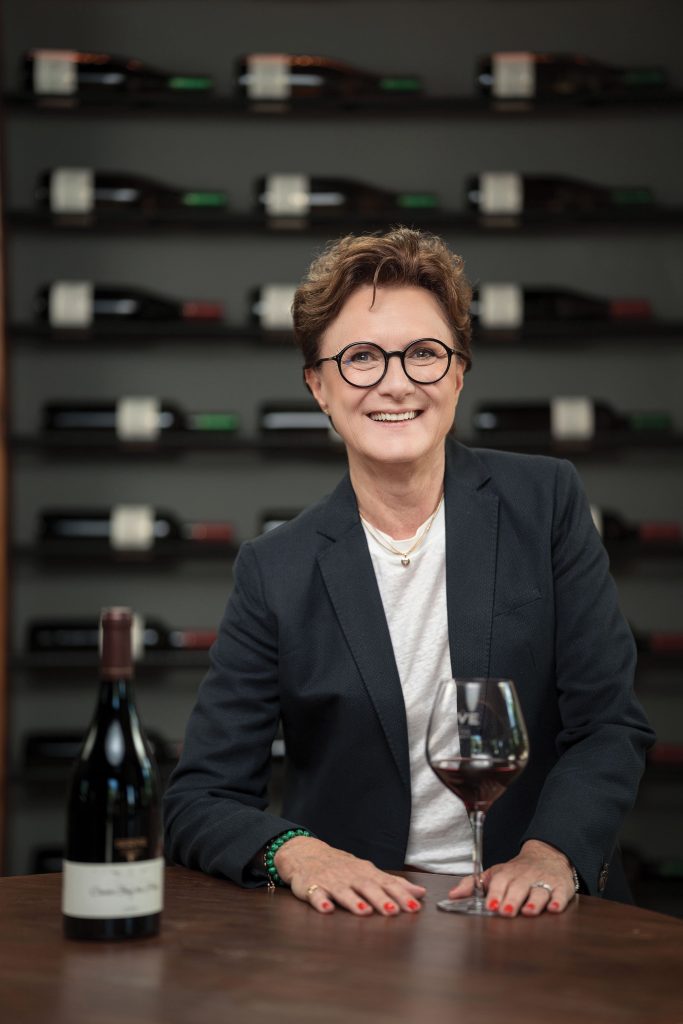 Crama SERVE, simbol al renașterii viticulturii românești după 1990, a fost achiziționată de grupul moldovean PURCARI, marcând un nou capitol în istoria acestui producător legendar din zona Dealu Mare