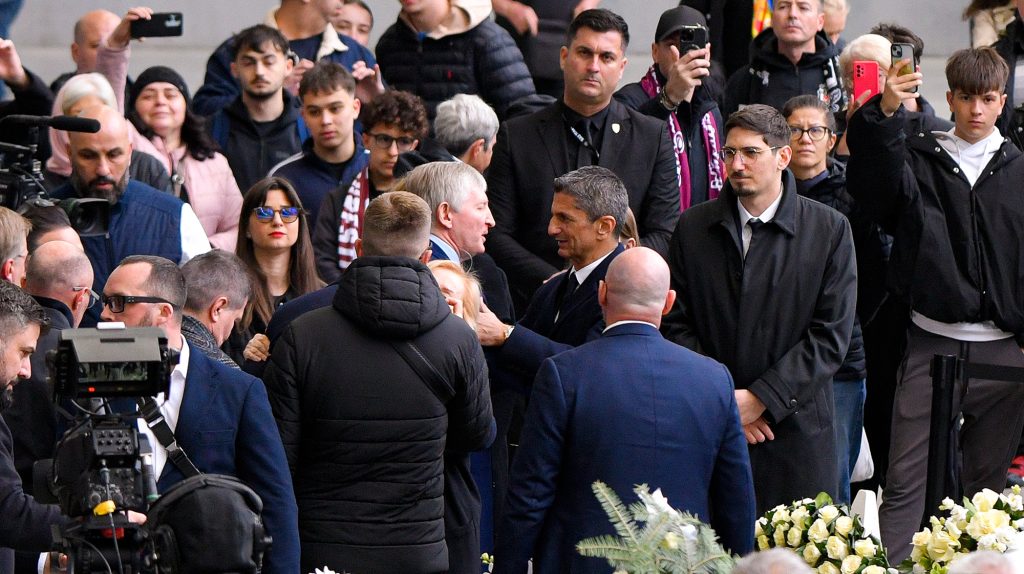 Ahmetov, generos cu Lucescu: Câți bani a primit antrenorul român?