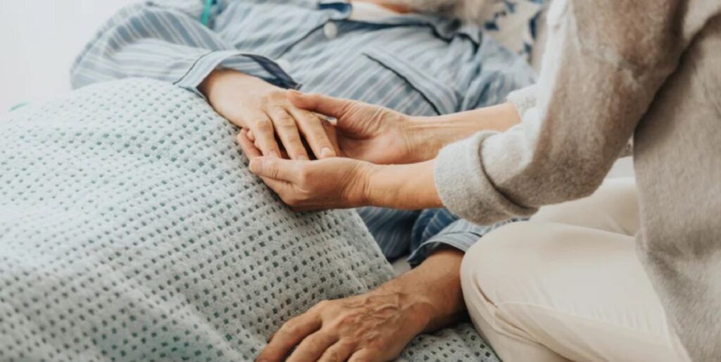 Semnul misterios de pe mâini: Anunță sfârșitul, spun specialiștii