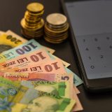 România: Deficitul de cont curent, mai mic, datoria externă, mai mare