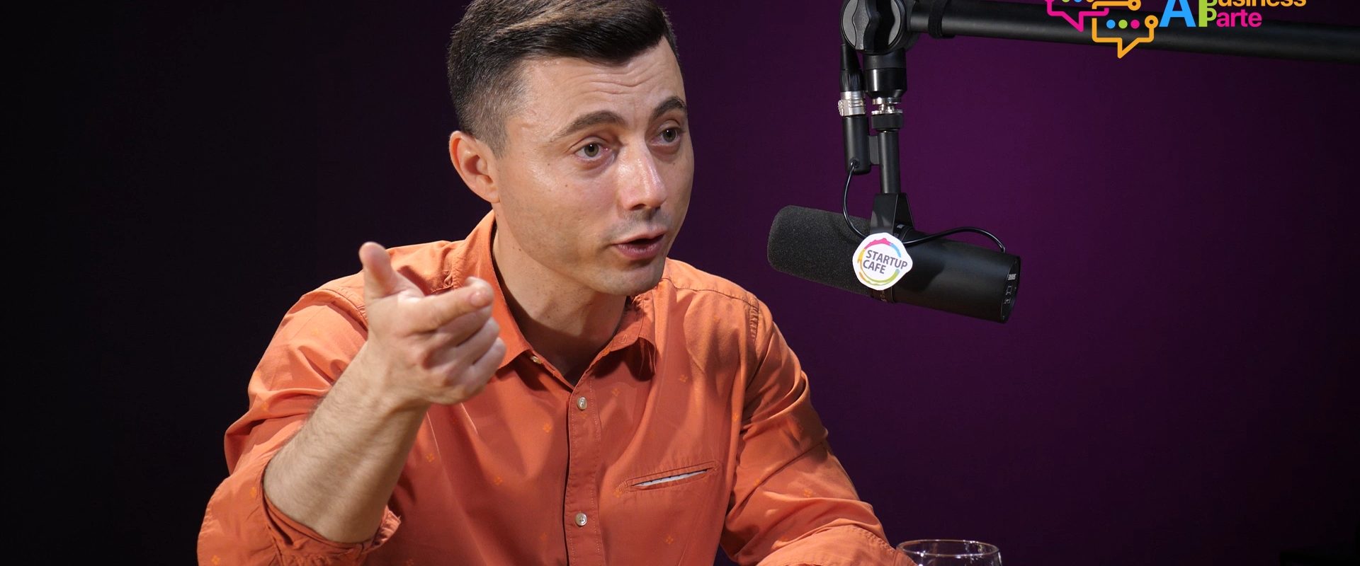 Ai fără acțiune? Un fondator român pariază pe agenți pentru comerț online