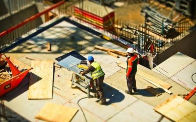 Scăderi masive în construcții: Firmele se așteaptă la reducerea lucrărilor în 2026