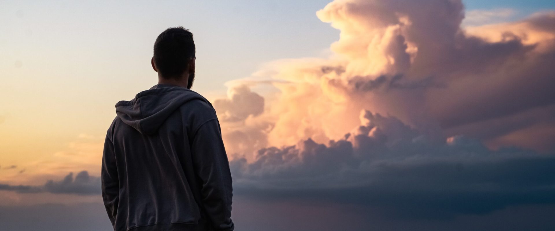 Ce dezvăluie știința despre SINGURĂTATE: Efecte pe corp și minte