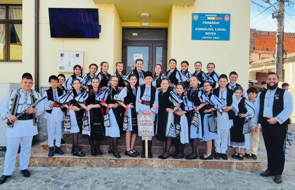 Premiu mare pentru elevii dintr-o comună. Bucurie fără margini