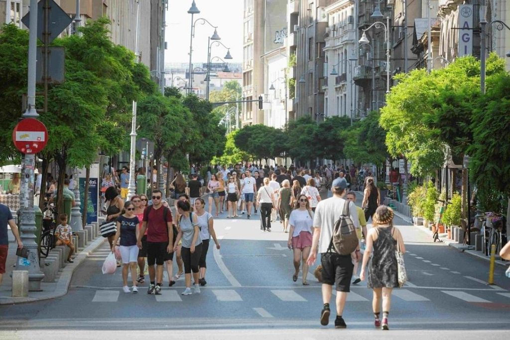 Bucureștiul redescoperă ‘Open Streets’: Zone pietonale și evenimente culturale