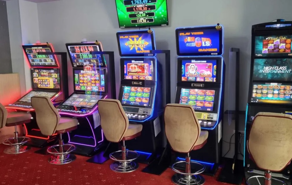 Oraș din România, sufocat de jocurile de noroc: Urmează restricții severe