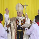 Papa critică IA: „Alimentează conflicte și violență”