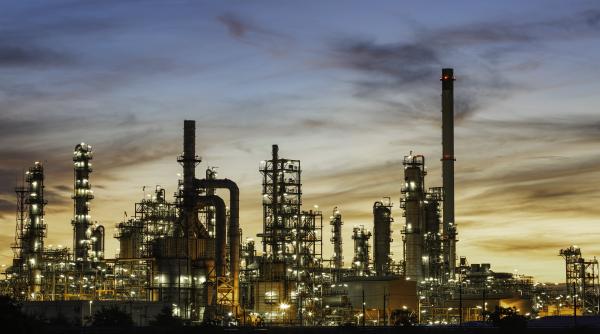 De la prima rafinărie, la criza energetică: Paradoxul ROMÂNESC