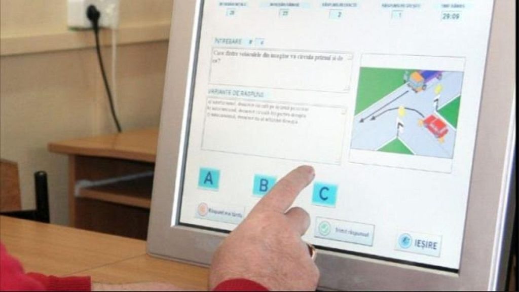Cine scapă de testul auto teoretic: Noile reguli pentru candidați