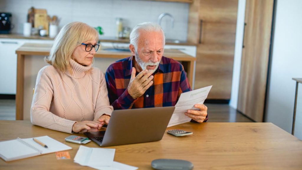 Milioane de români, afectați de Pilonul II: Câți bani mai au în conturi