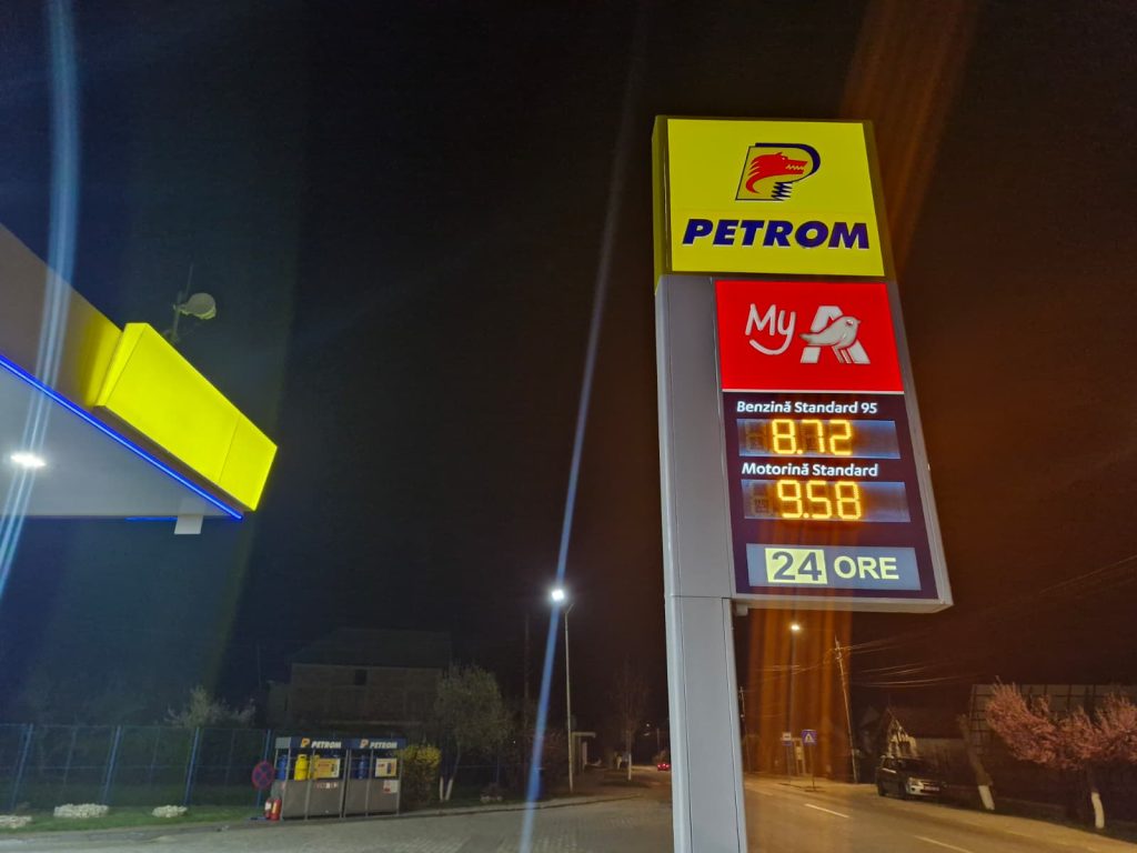 Petrom scade prețul benzinei și motorinei: Ce se întâmplă cu carburanții Prețurile la carburanți în stațiile Petrom au suferit modificări importante în această dimineață