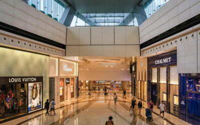 Războiul SUA–Iran: Donald Trump lovește puternic industria modei