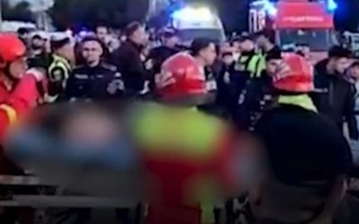 Incendiu devastator într-un bloc social: Planul Roșu, activat în București