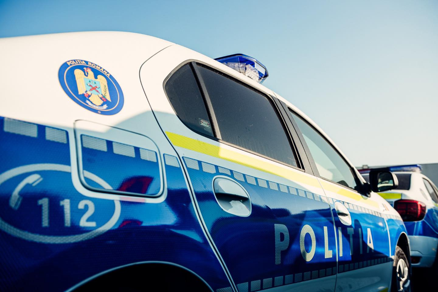 Un cetățean turc reținut în Mehedinți cu 30 de kilograme de cocaină ascunse în capul tractorului, anunță Poliția Română și DIICOT
