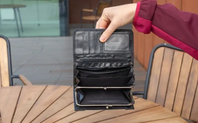 Economiștii trag semnalul de alarmă: Românii, atenție la proiectele pe termen lung!