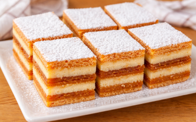 Prăjitura cu bulion: Rețeta clasică, desertul copilăriei în România