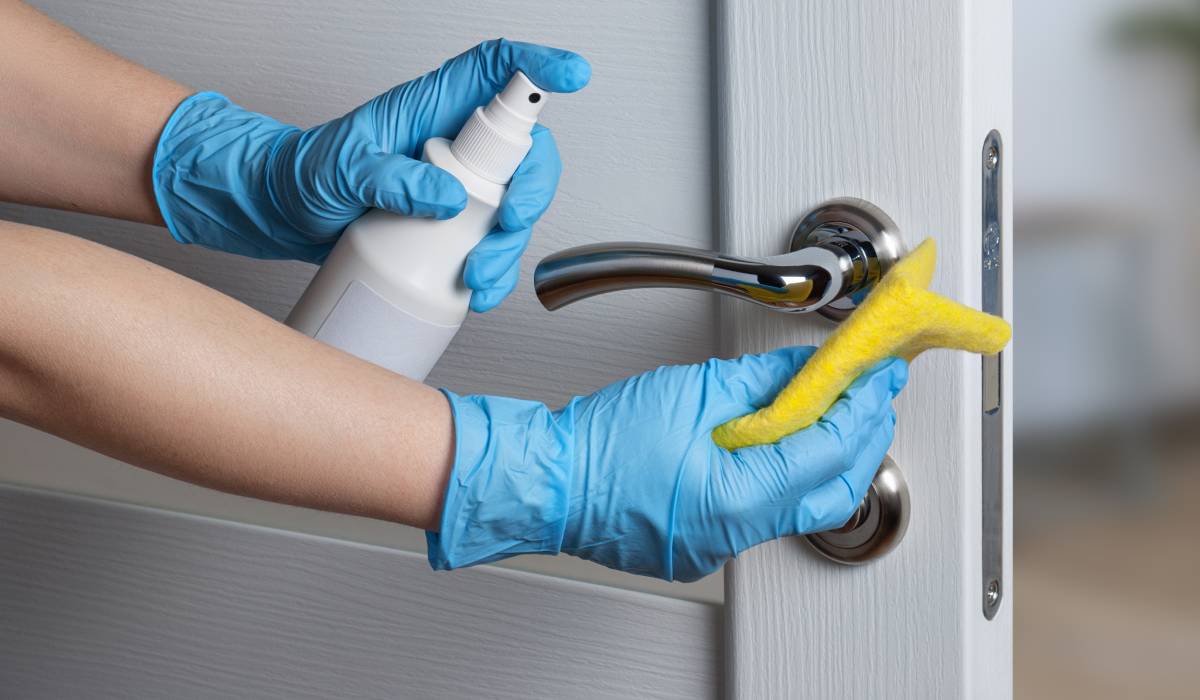 Produsele de curățenie, pericol SILENȚIOS: Plămânii, în MARE primejdie