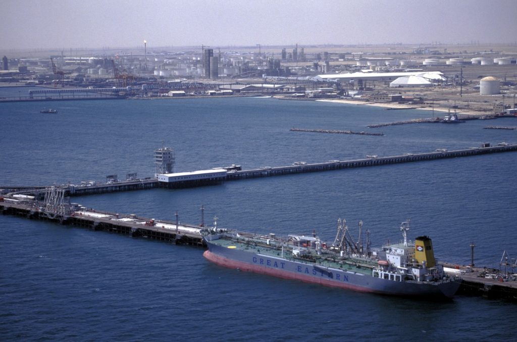 Iranul, în ceață totală în Strâmtoarea Ormuz: Trump începe deminarea