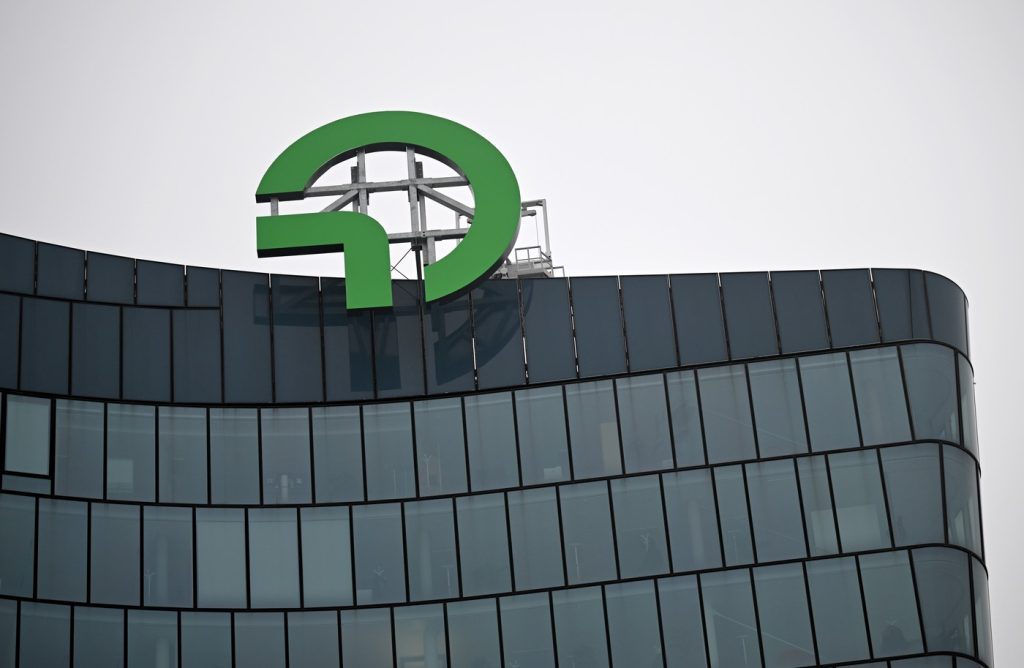 O femeie, șefă la OMV: Premieră istorică în companie