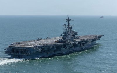 USS George H.W. Bush, portavion nuclear, în Marea Mediterană, spre Orientul Mijlociu