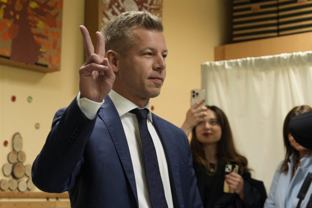 Magyar, lider TISZA, dezvăluie: Orban a felicitat telefonic pentru victorie