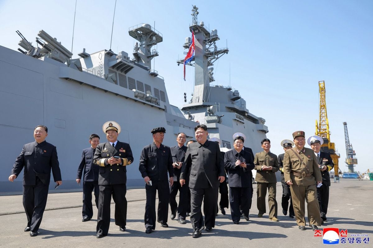 Kim Jong Un testează nava cu rachete nucleare Choe Hyon