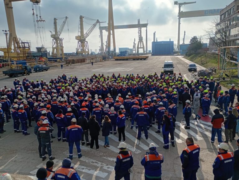 Faliment la Mangalia: Ajutor pentru angajații șantierului naval