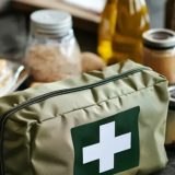 Ce alimente te scapă în criză: Provizii obligatorii pentru situații critice