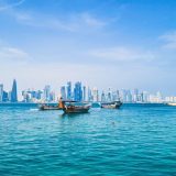 Qatarul revine în forță: Reluă total navigarea maritimă