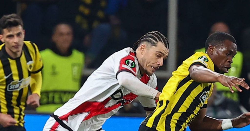 Rațiu, în semifinalele Conference League! Marin și AEK, remonta eșuată