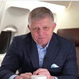 Slovacia: Premierul încearcă balansul între Magyar și prietenul Orban în Ungaria