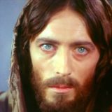 Blestemul lui Iisus: Robert Powell, la un pas de moarte pe cruce