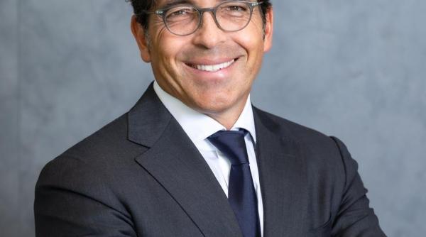 Araya, promovat la șefia Europei Centrale, Basile, nou la BAT România!