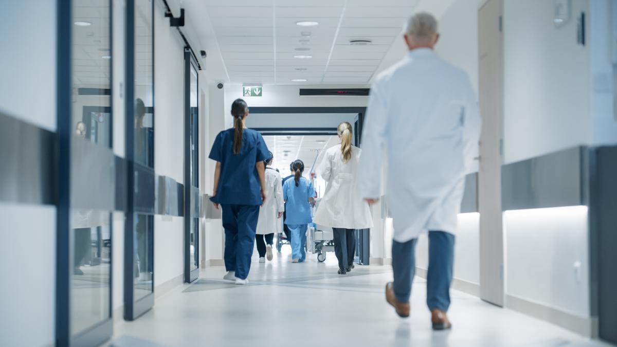 Rogobete, discuții cu Medtronic despre modernizarea Sănătății din România