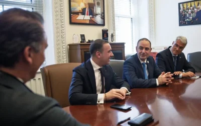 Miniștrii României, la negocieri secrete cu Pfizer în SUA: Soluția pentru datoria de 600 milioane euro