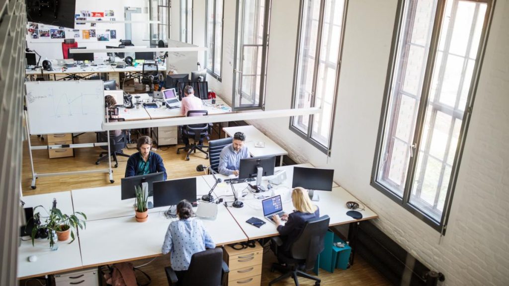 Liberalii vor să introducă o nouă zi liberă în România