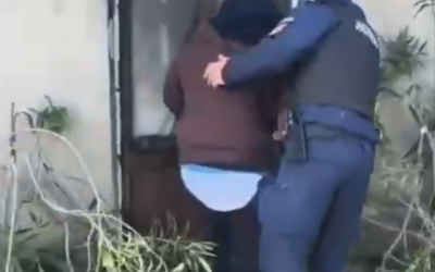 Incendiu în Teleorman: Jandarm și polițist, eroi, au salvat o femeie în stare de șoc