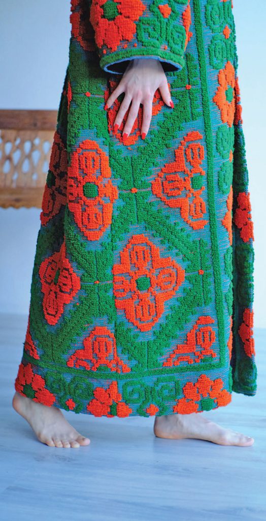 Branduri românești: Din tradiție, în haine „cool”! Afaceri cu portul popular