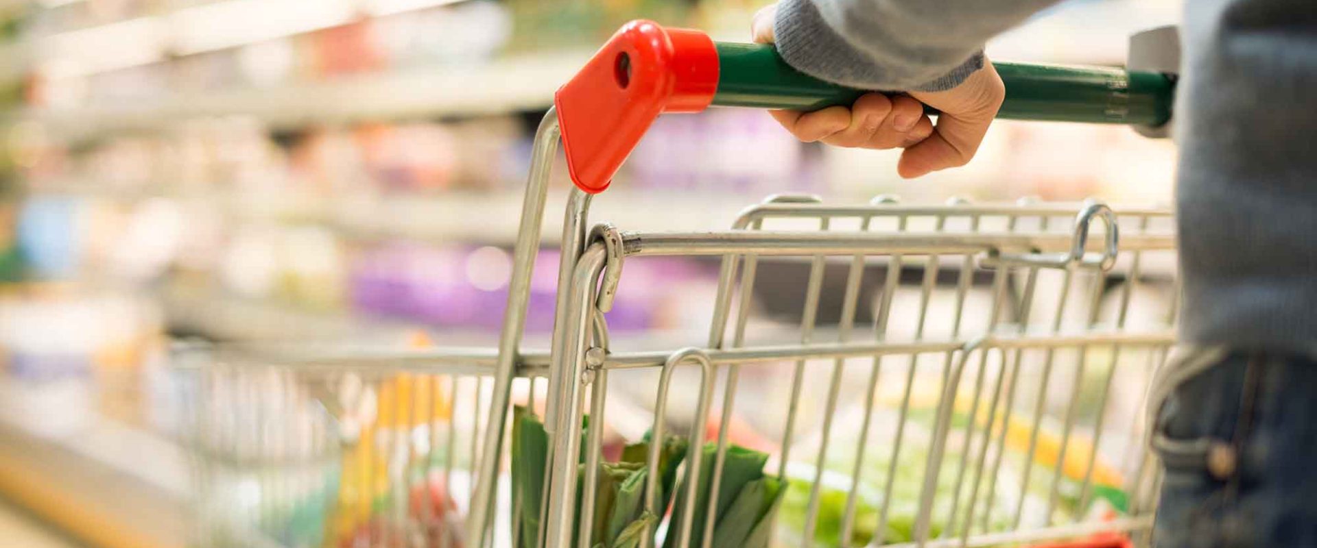 Comerțul cu amănuntul, în cădere liberă: Februarie aduce noi semnale negative