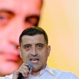 N-am dansat pe morminte, n-am talentul lui Zsolt: Reacție dură